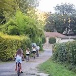 Chateau De L'hom Camping L'Estrechure