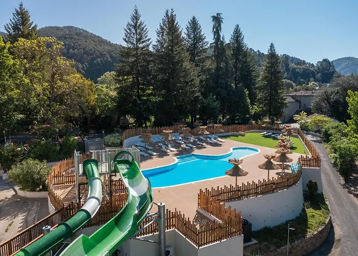 Chateau De L'hom Campeggio *